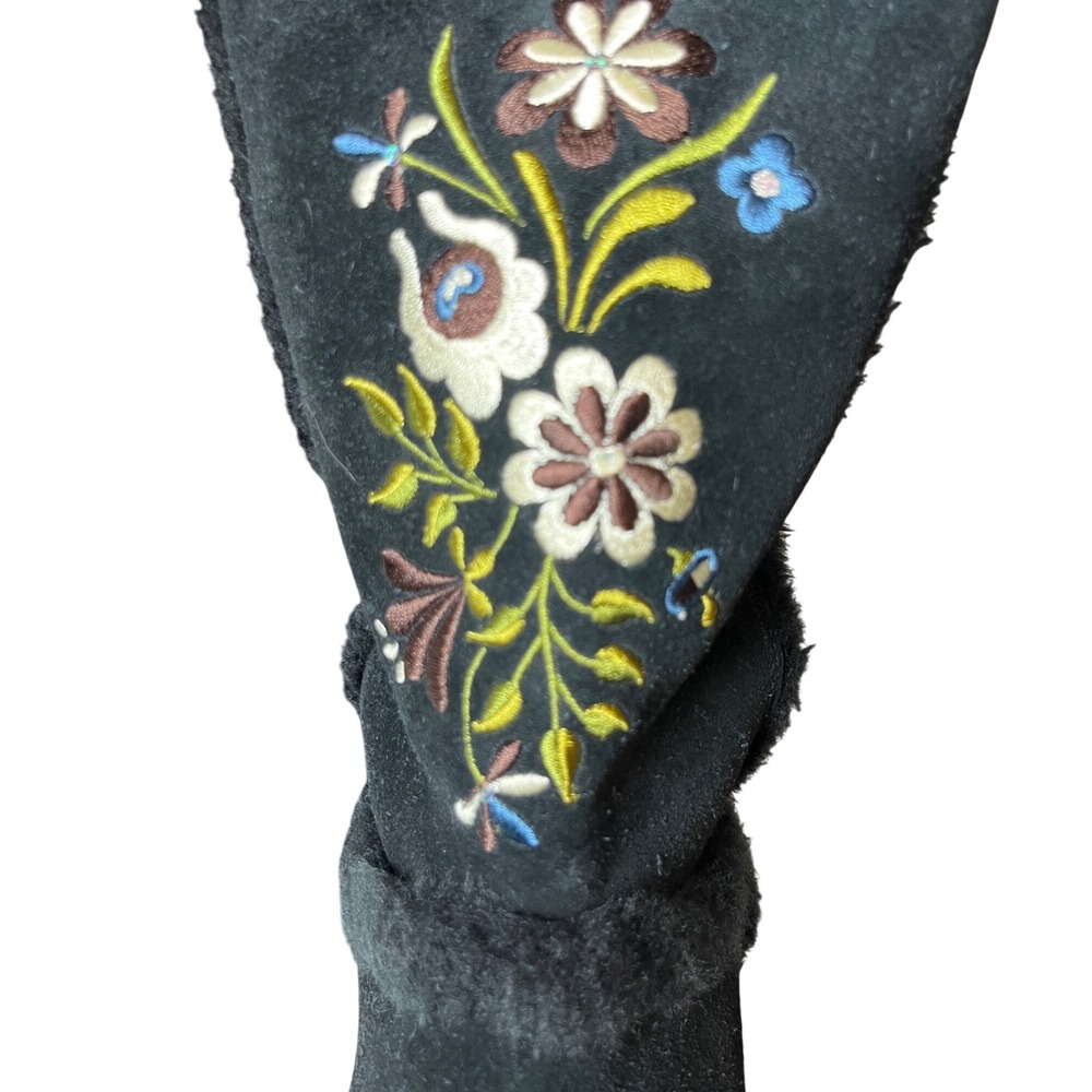 Nanuk Winter Boots Suede Faux Fur Embroidered Black Women 9 Boho Floral - Picture 10 of 10